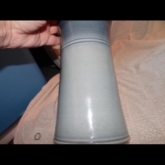 James Brooke Studio Pottery Vase 9” - Picture 6 of 7